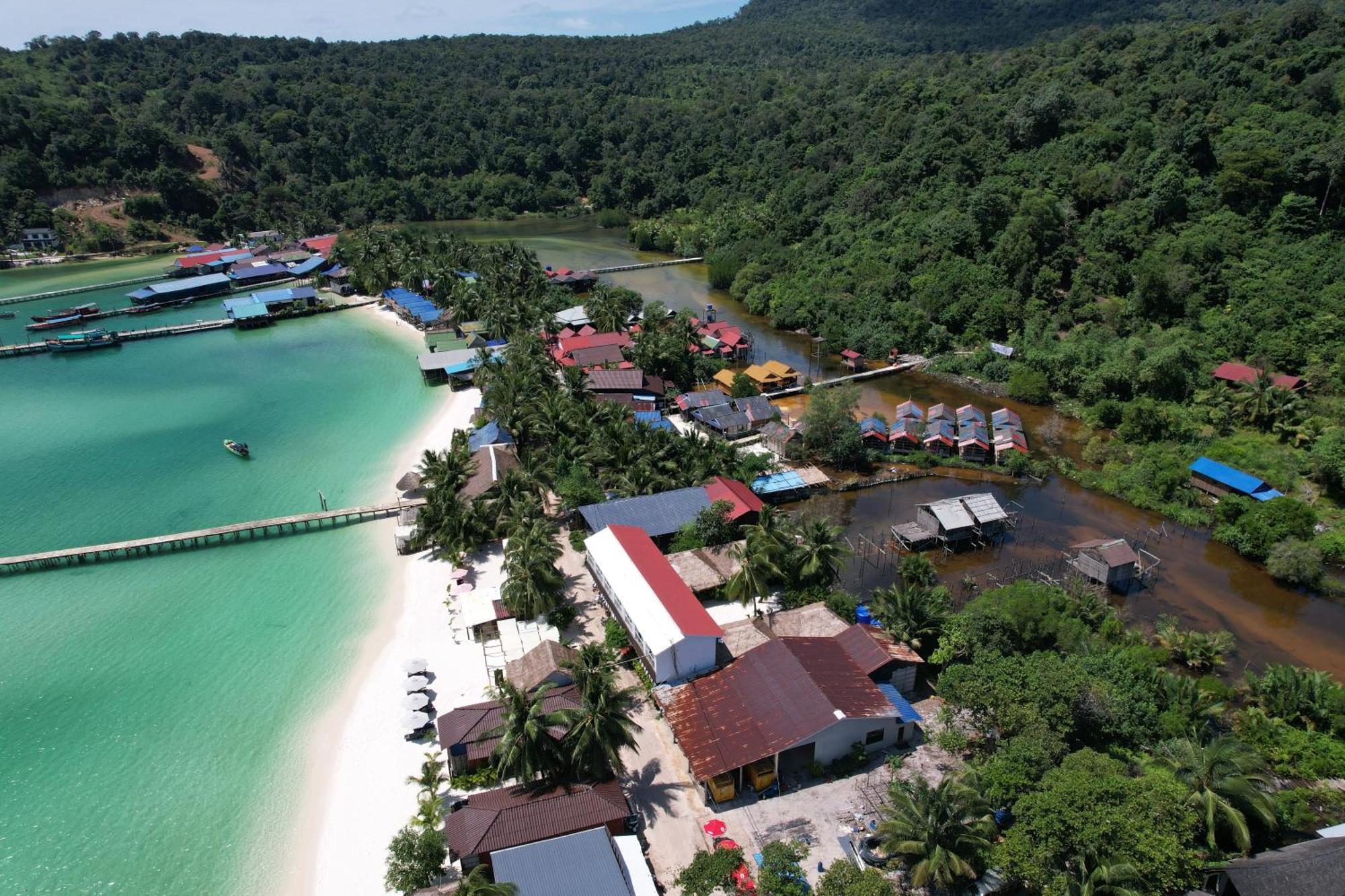 Golden Beach Resort Sok San Village Eksteriør bilde